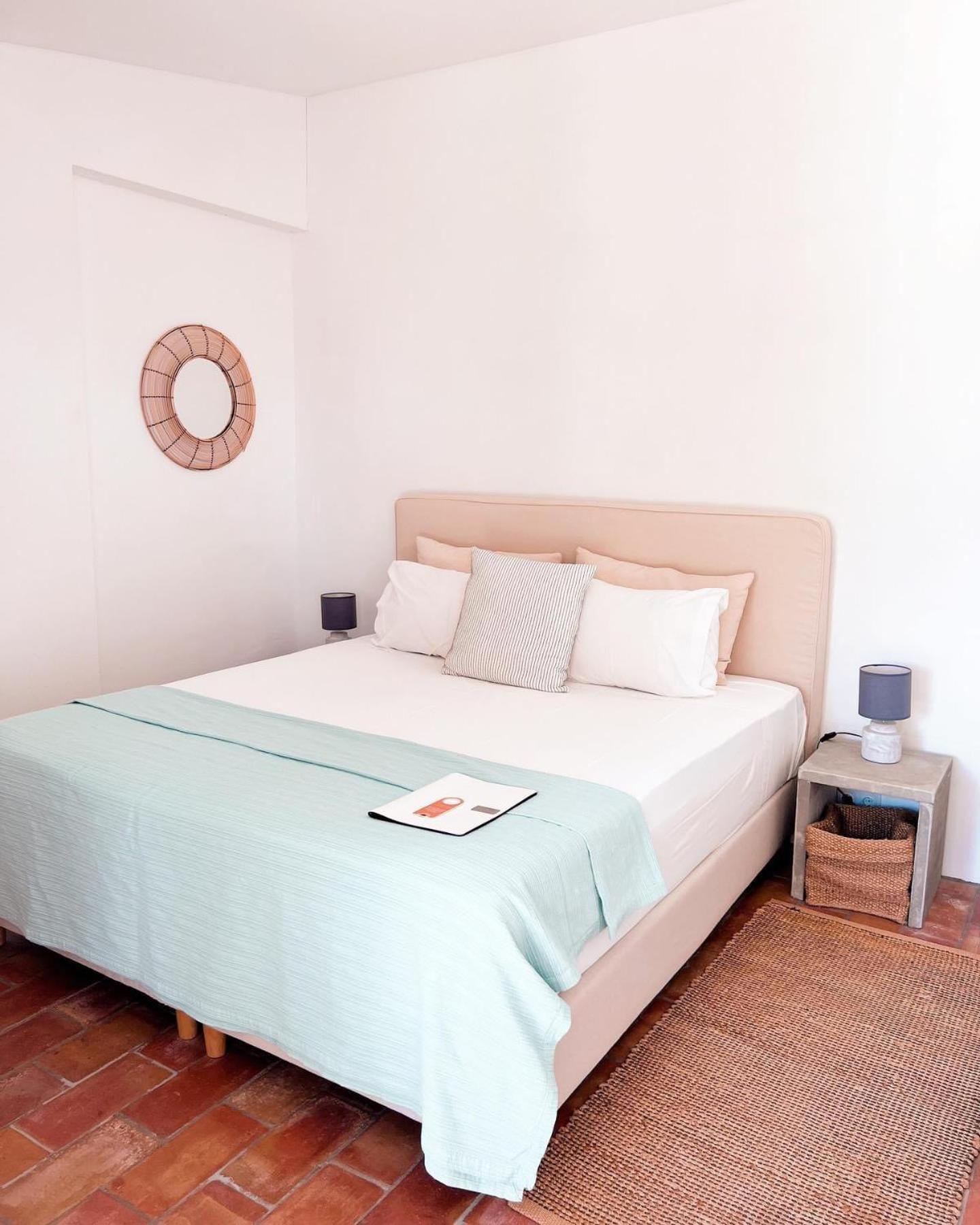 Quinta Luz Do Sol Bed & Breakfast Moncarapacho Luaran gambar